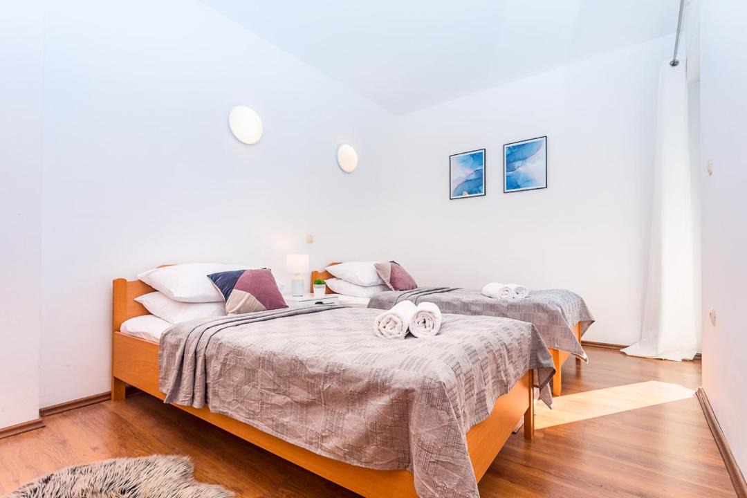 Photo of Bedroom in Gata