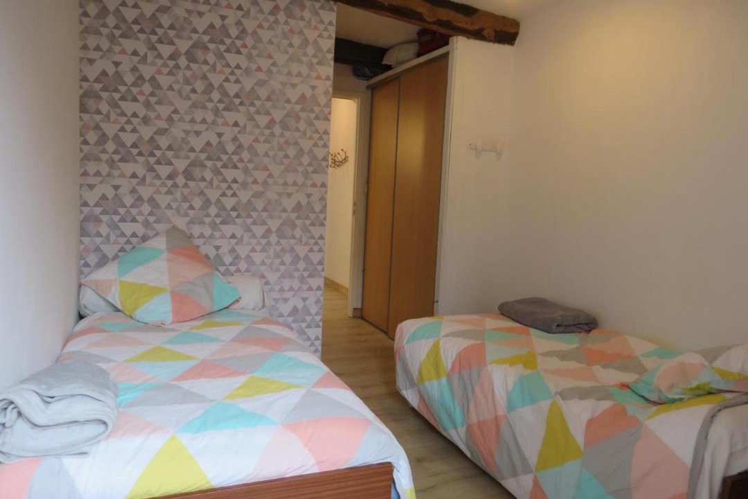 Photo of Bedroom in Allineuc