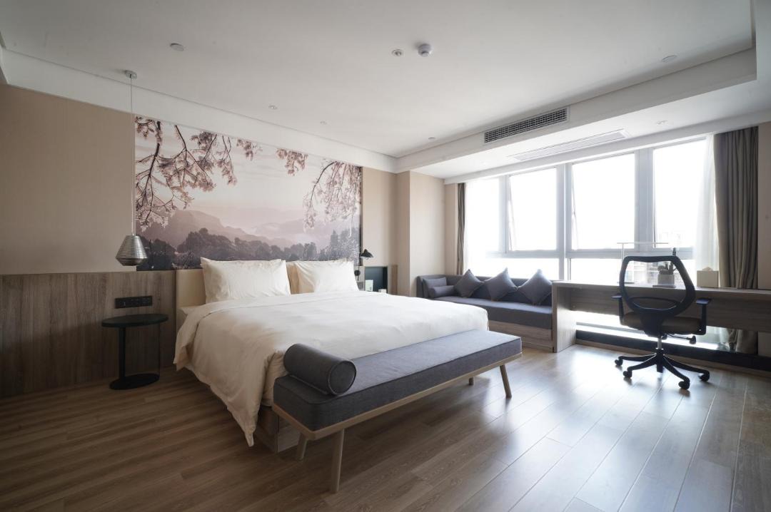 Photo of Bedroom in Yue Lu
