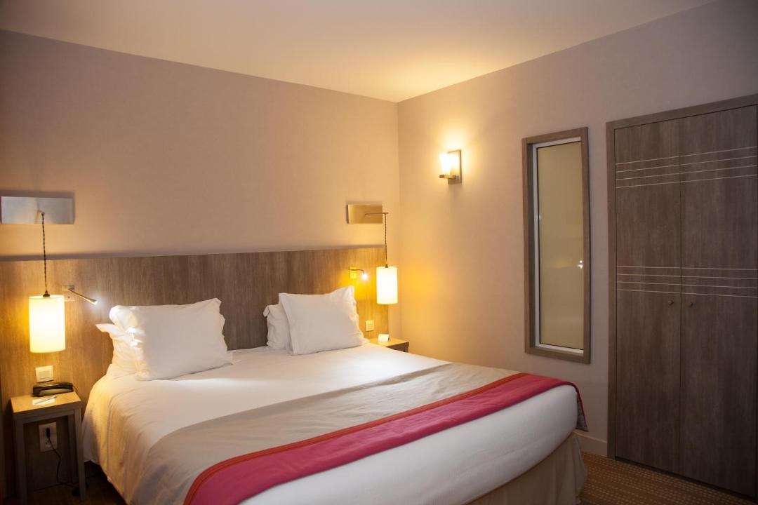 Photo of Bedroom in Lanvallay