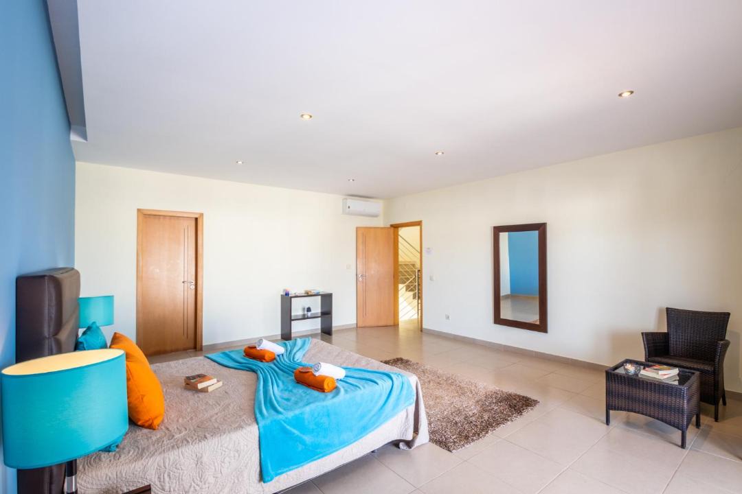 Photo of Livingroom in Guia