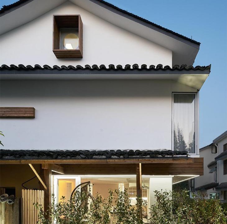 Photo of Buildings in Xihu