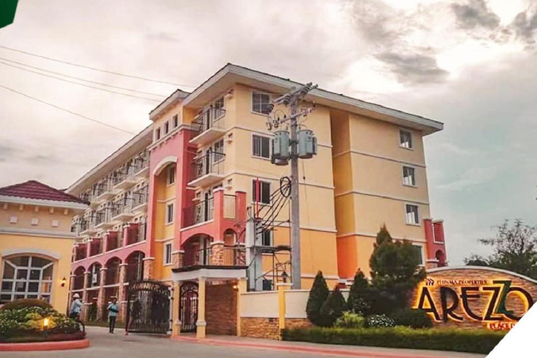 Photo of Buildings in Sasa