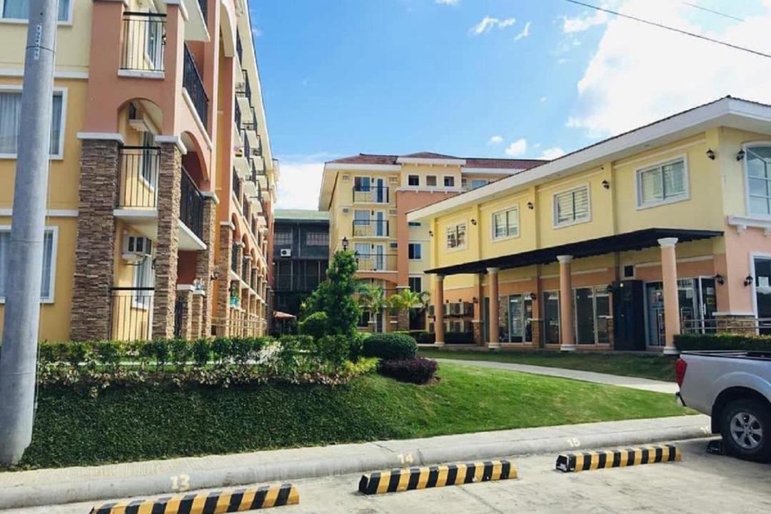 Photo of Buildings in Sasa