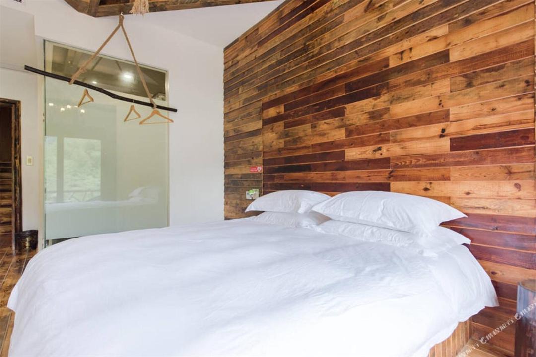 Photo of Bedroom in Moganshan