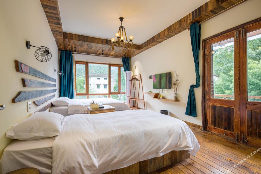 Photo of Bedroom in Moganshan