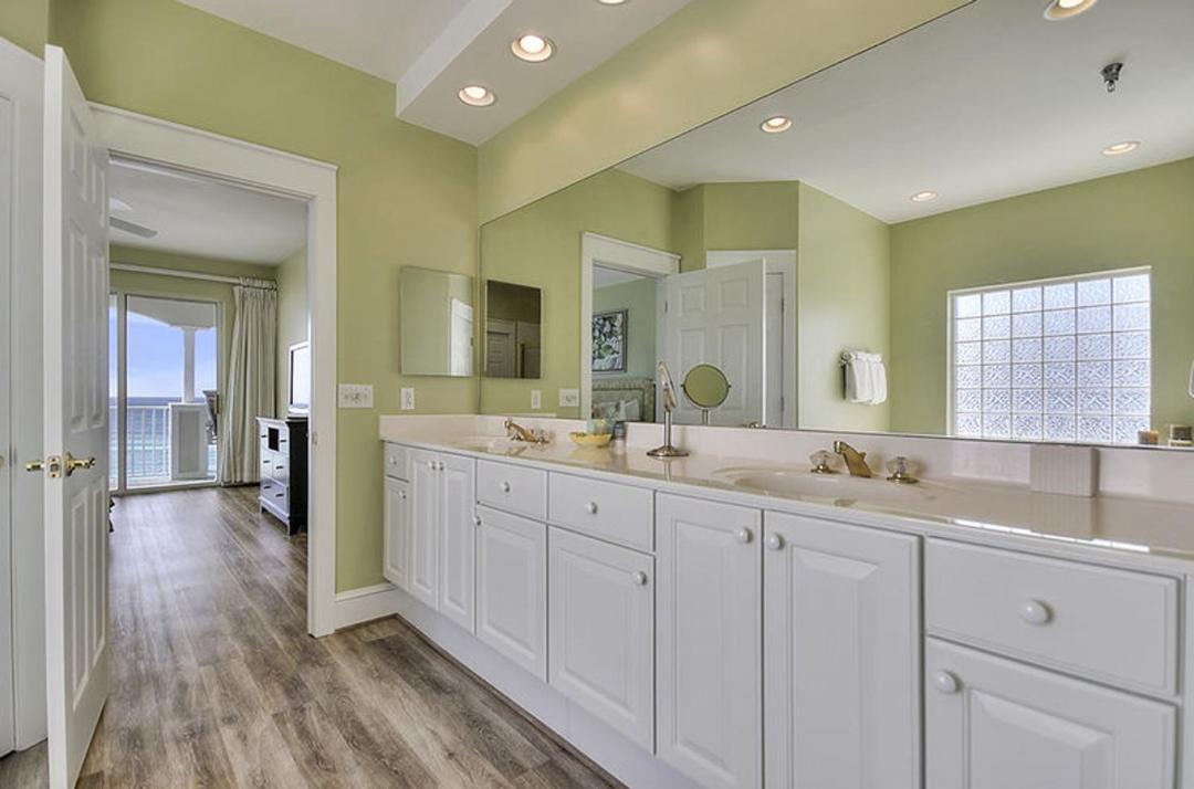 Photo of Kitchen in Seagrove Beach
