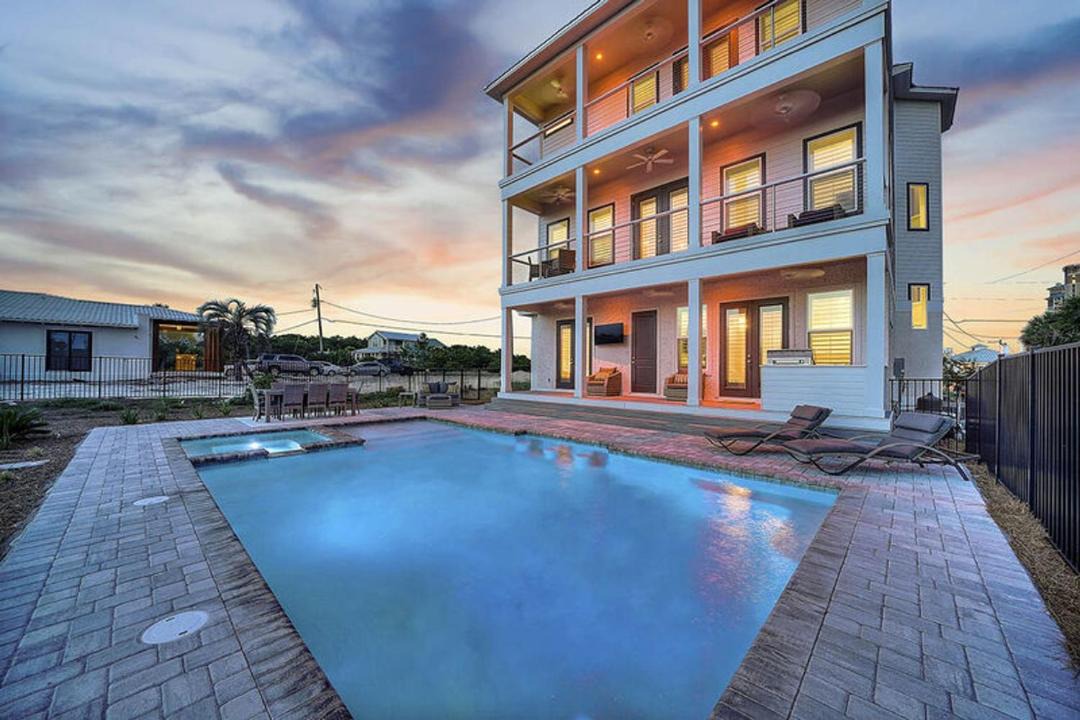 Photo of Outdoor in Gulf Pines