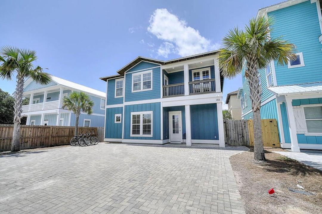 Photo of Buildings in Frangista Beach