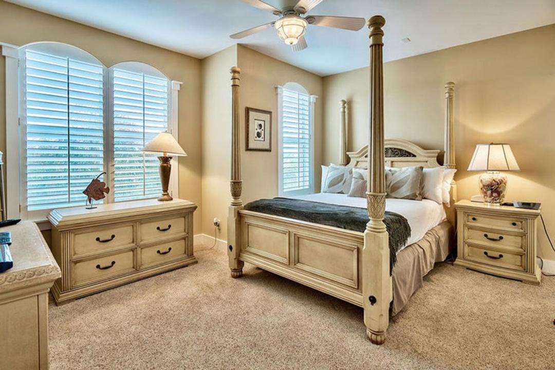 Photo of Bedroom in Seacrest