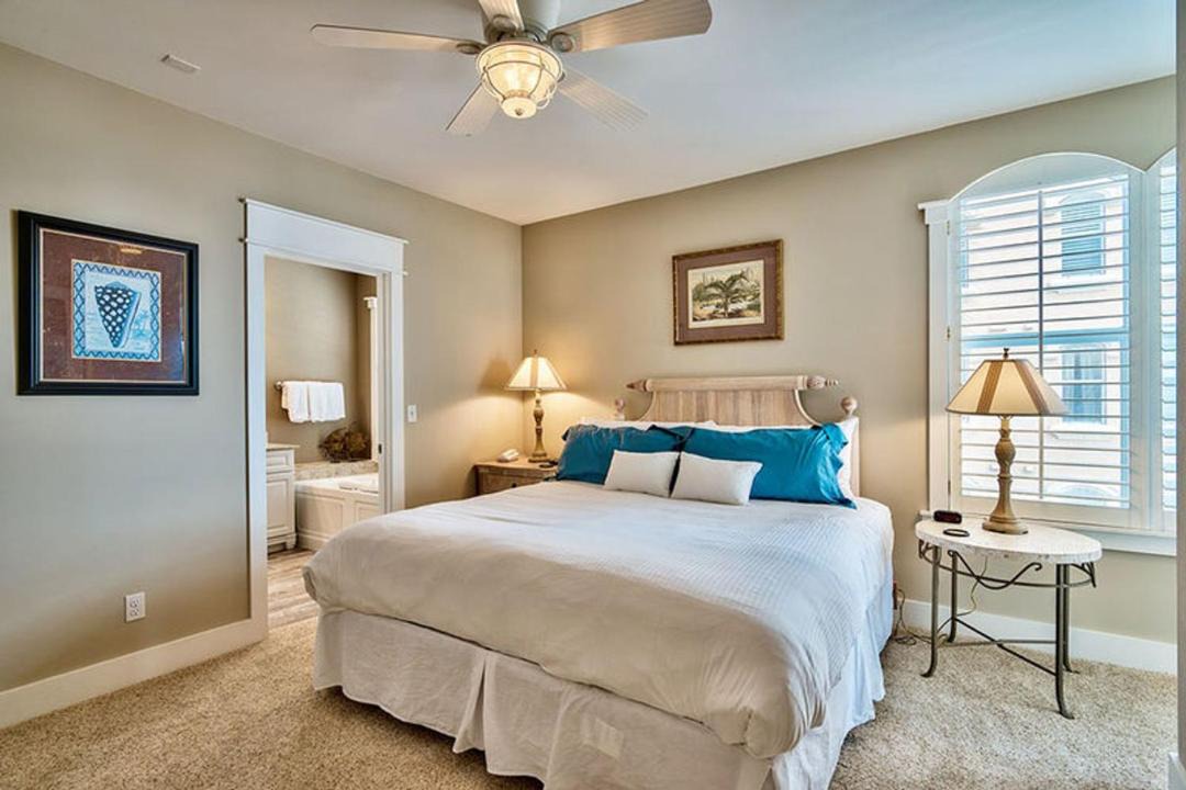 Photo of Bedroom in Seacrest