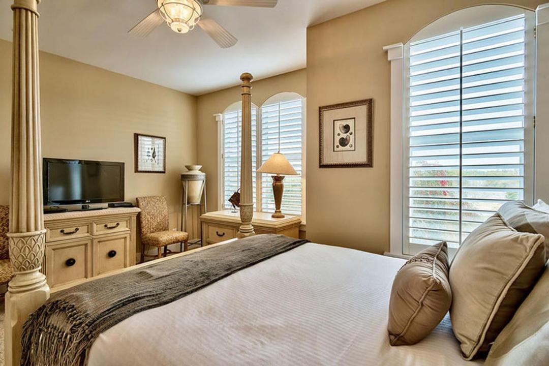 Photo of Bedroom in Seacrest