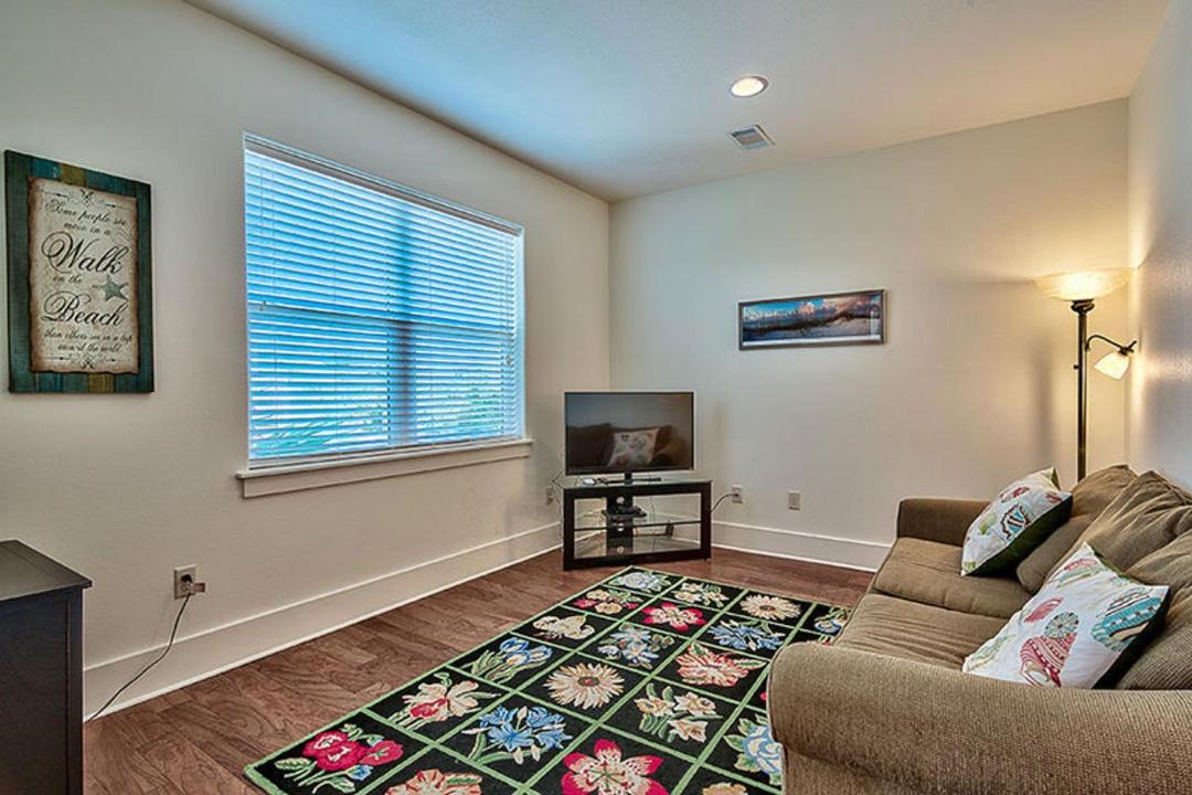Photo of Livingroom in Santa Rosa Beach