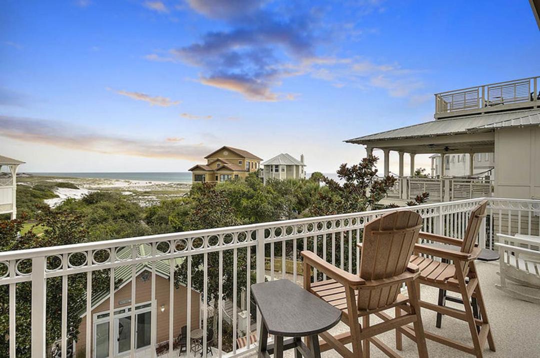 Photo of Patio Balcony in Seclusion Dunes