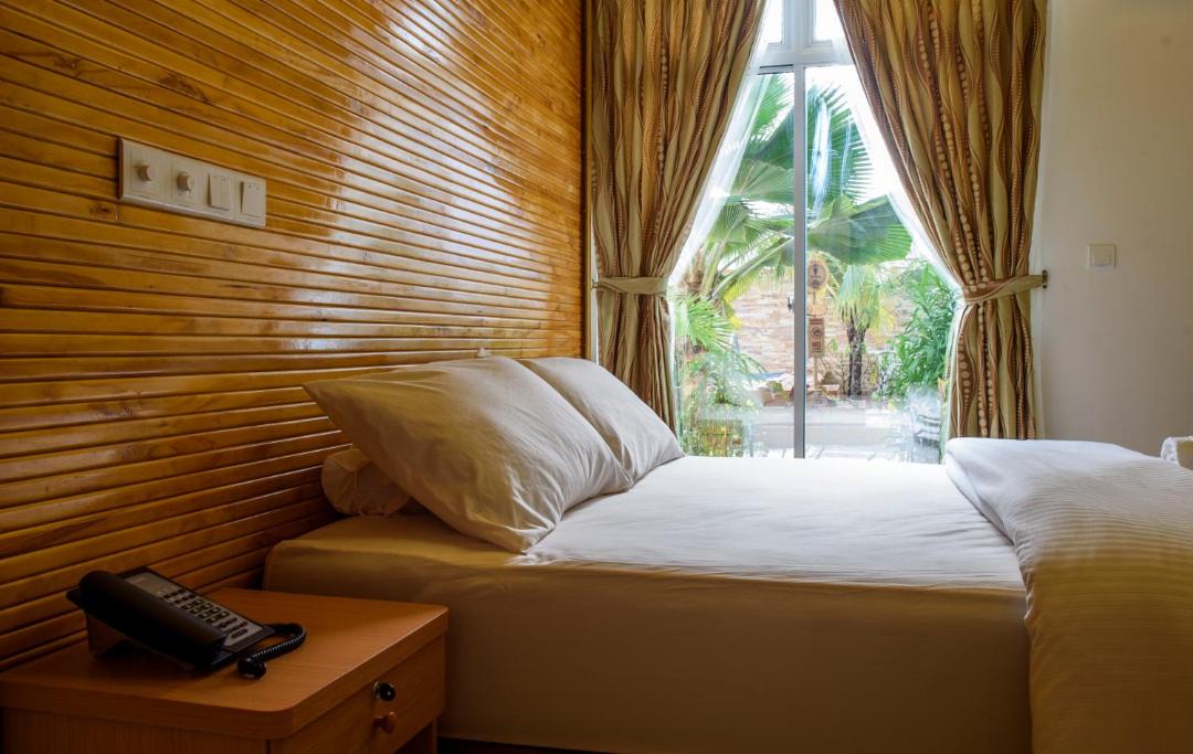 Photo of Bedroom in Dhangethi