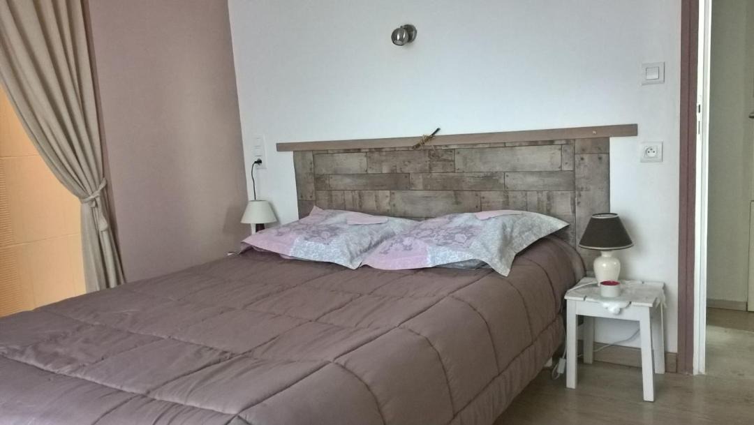Photo of Bedroom in Tregunc