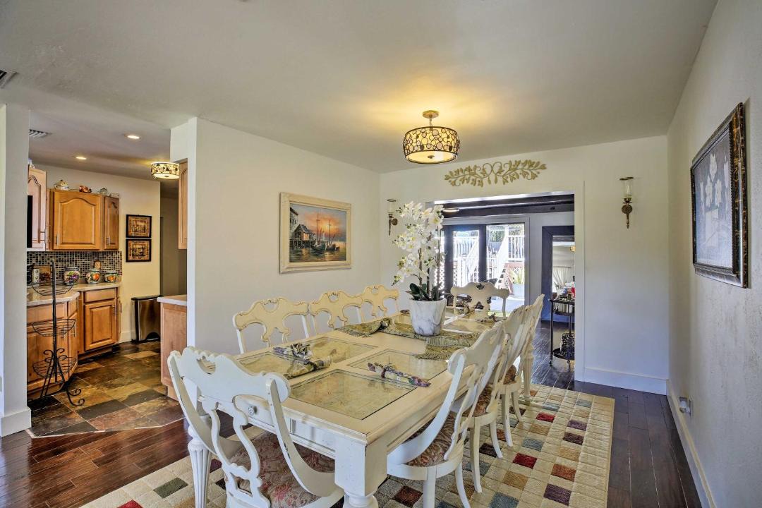 Photo of Kitchen in Pine Island Center
