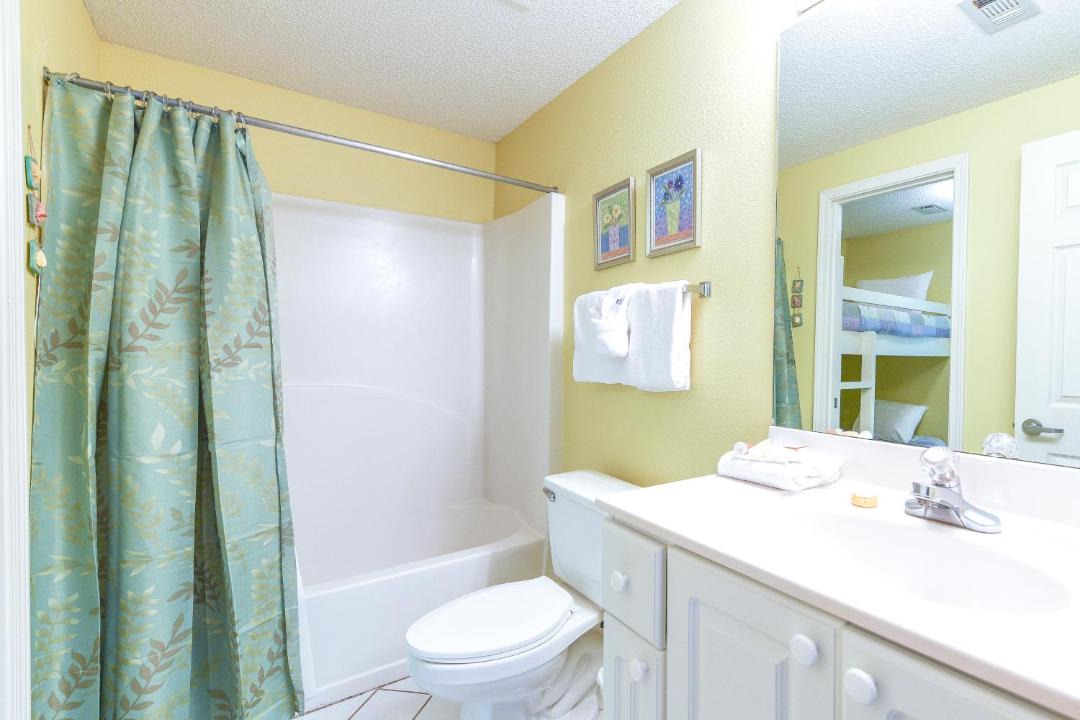 Photo of Bathroom in Gulf Place