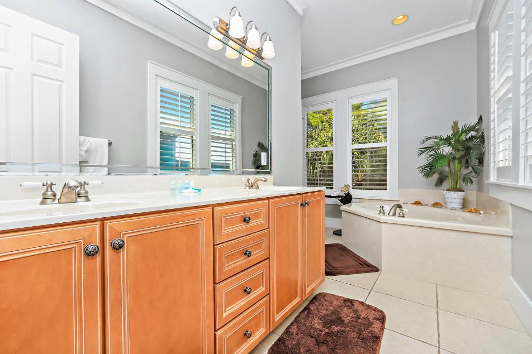 Photo of Bathroom in Seacrest Beach