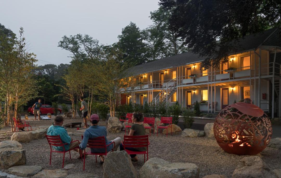 Photo of Others in Woods Hole