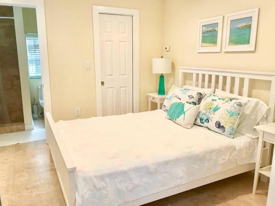 Photo of Bedroom in Southwest Coconut Grove