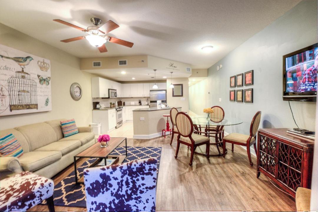 Photo of Livingroom in Panama City Beach