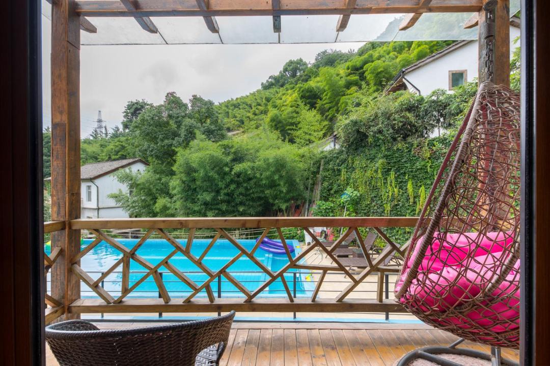Photo of Patio Balcony in Moganshan