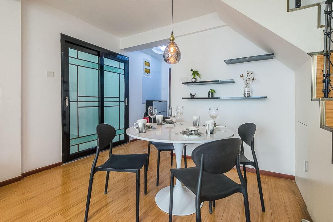 Photo of Livingroom in Yanta Qu