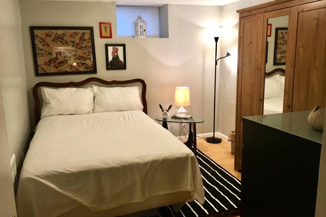 Photo of Bedroom in West Street - River Street
