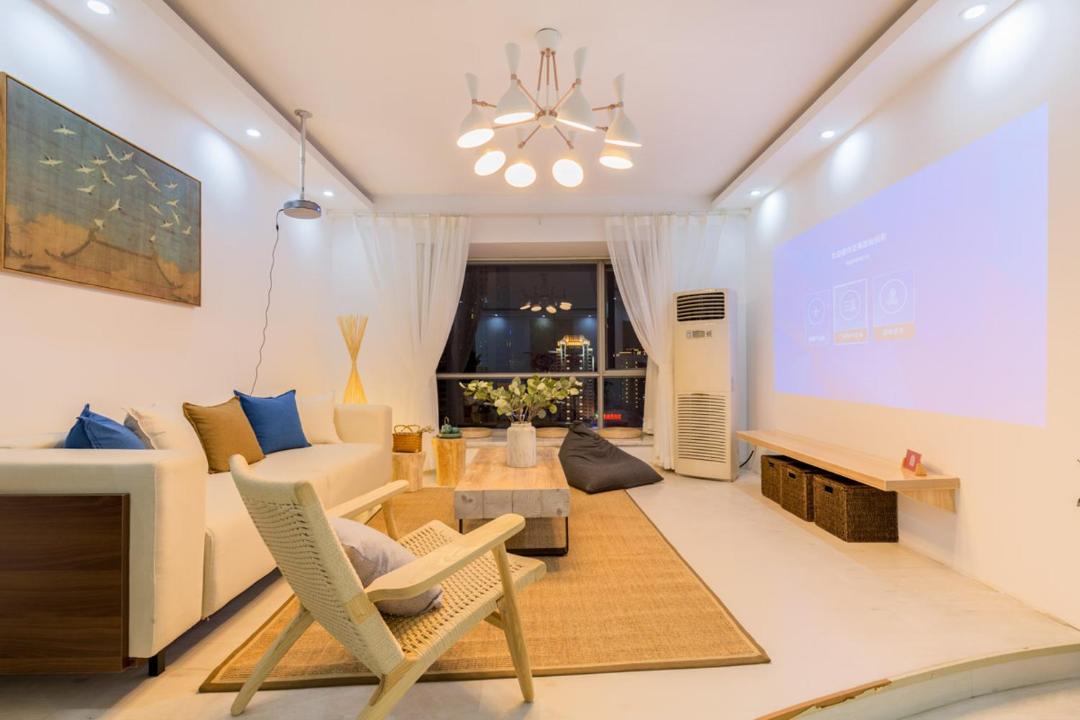 Photo of Livingroom in Jeifangbei Central Business District