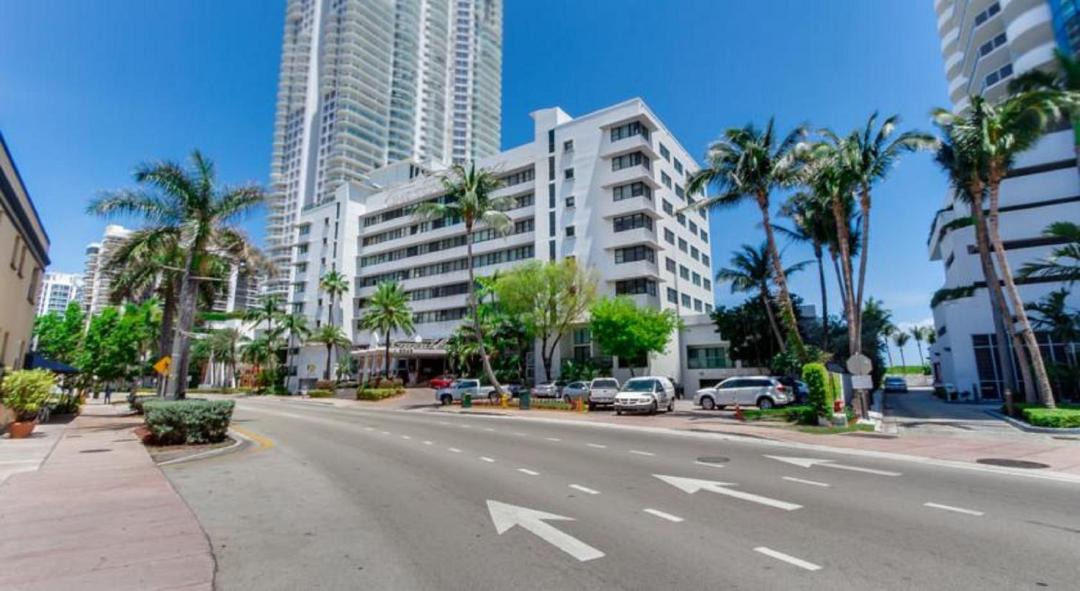 Photo of Buildings in Mid Beach
