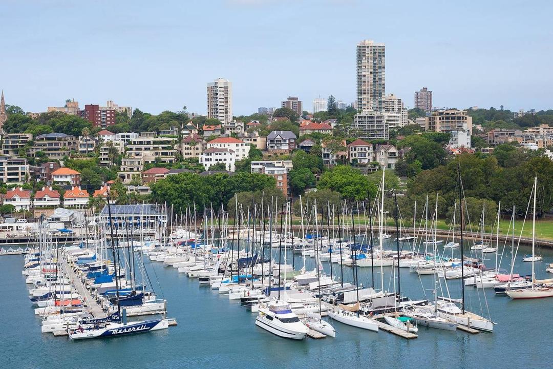 Photo of Buildings in Elizabeth Bay