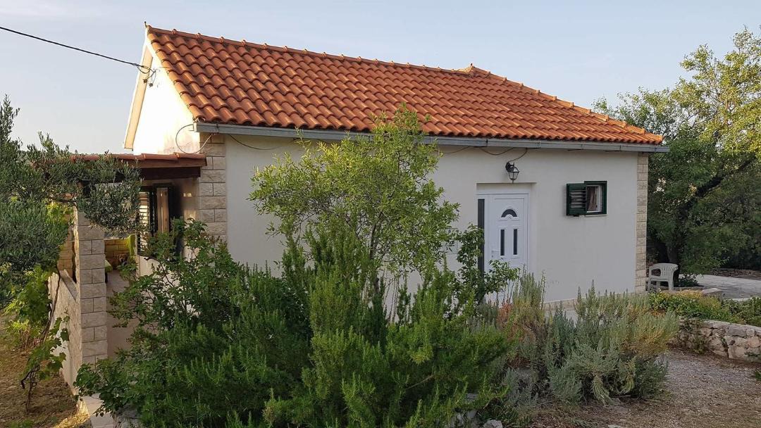 Photo of Buildings in Bobovisca