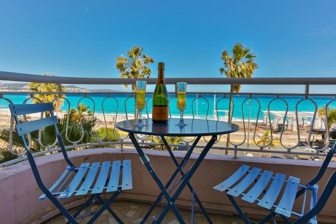 Photo of Patio Balcony in La Californie