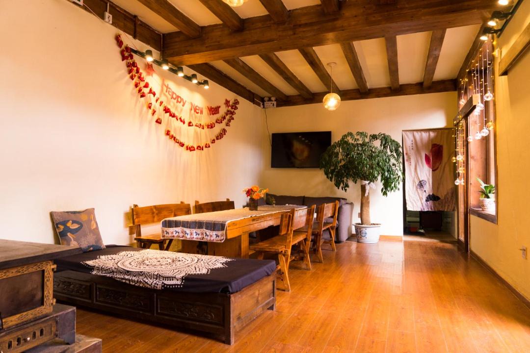 Photo of Livingroom in Shangri-La