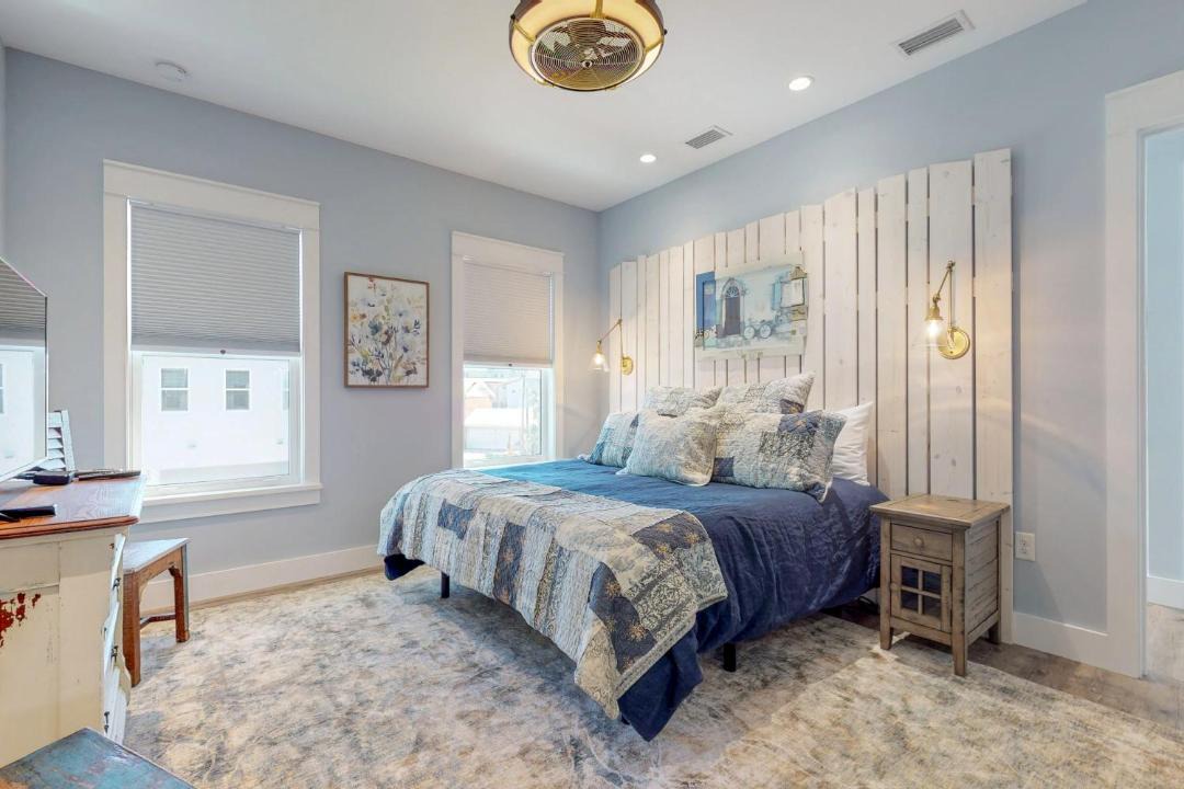 Photo of Bedroom in Fort Walton Beach