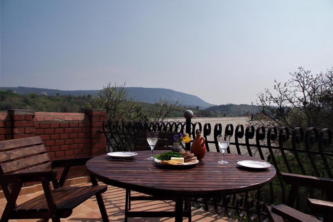 Photo of Patio Balcony in Mor