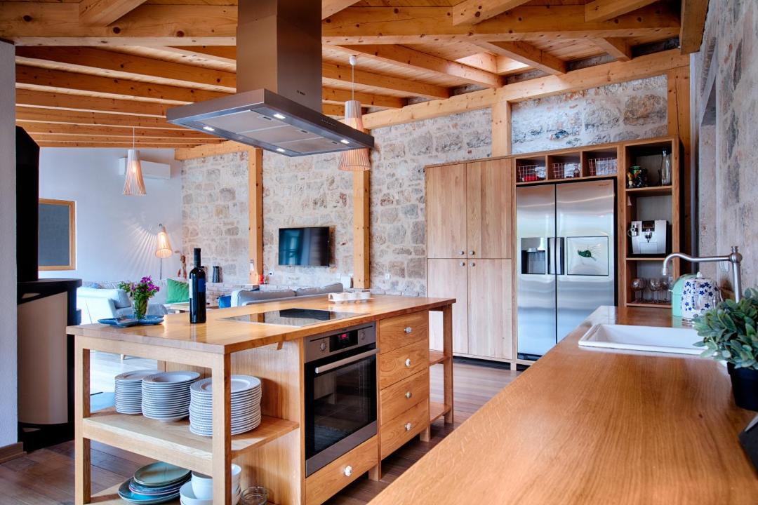 Photo of Kitchen in Cove Rogacic
