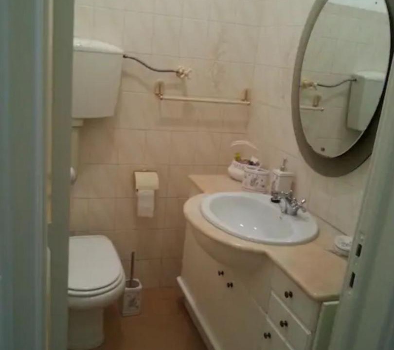Photo of Bathroom in Algueirao - Mem Martins