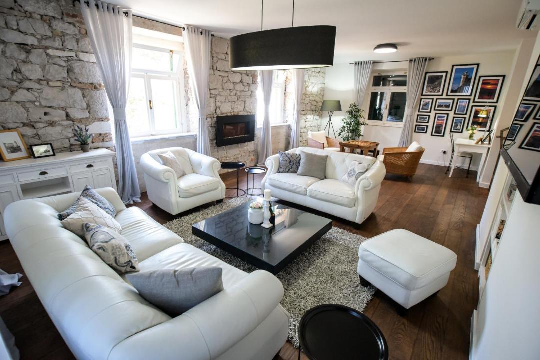 Photo of Livingroom in Vir