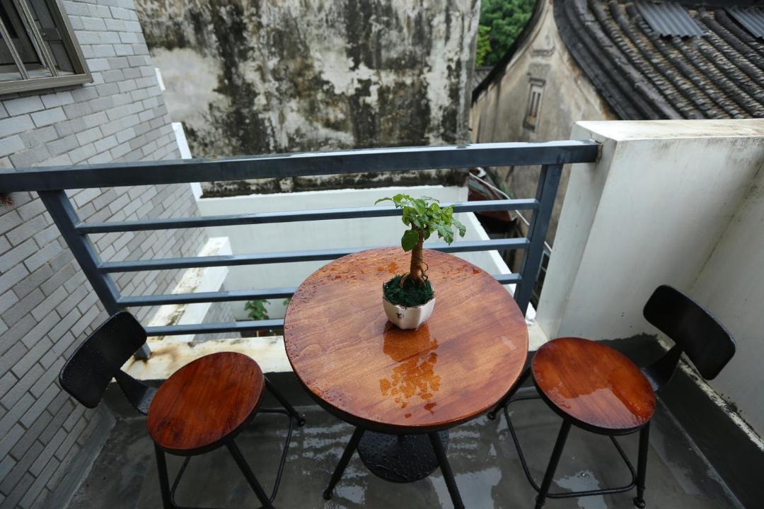 Photo of Patio Balcony in Xiangqiao Qu