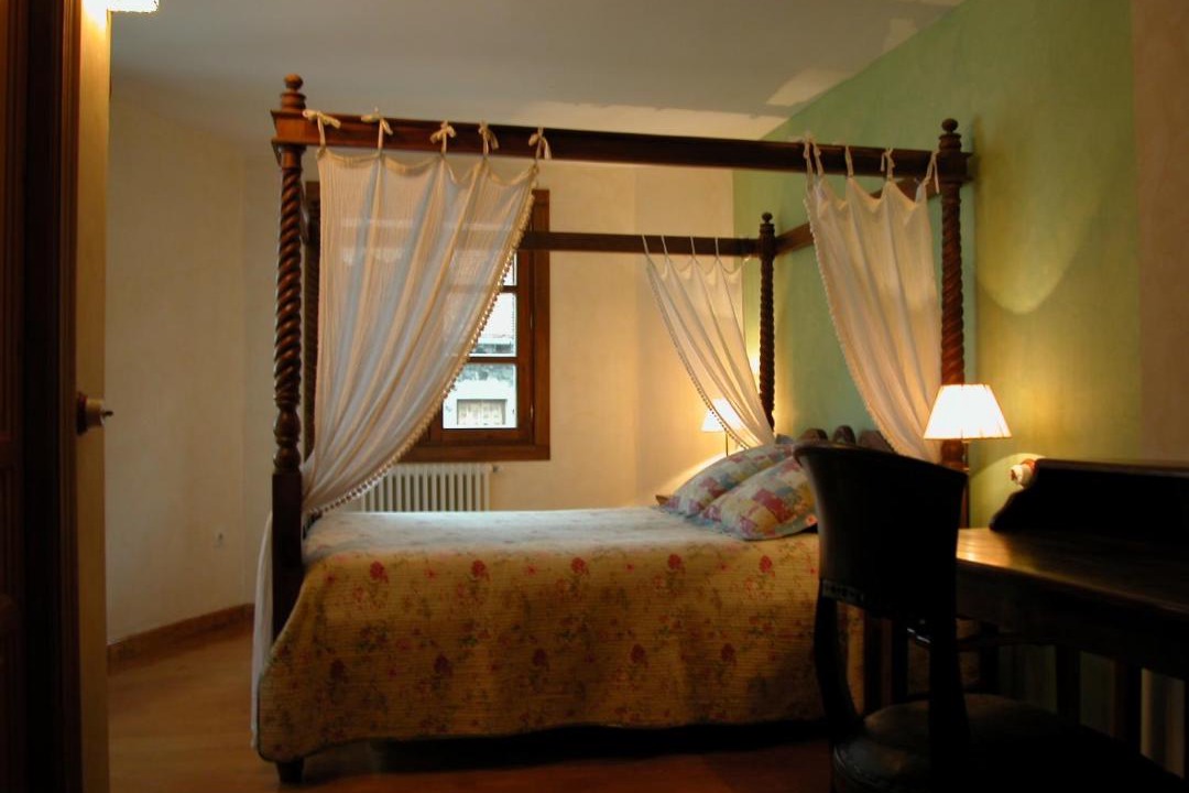 Photo of Bedroom in Isaba