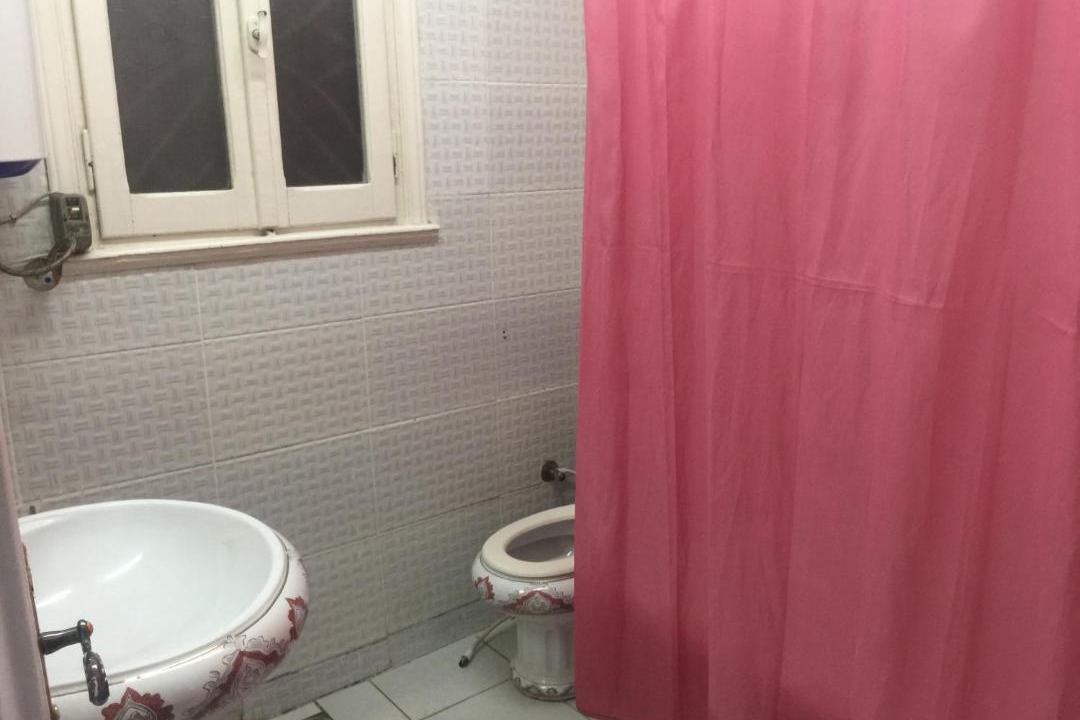 Photo of Bathroom in Ar-Raml 1