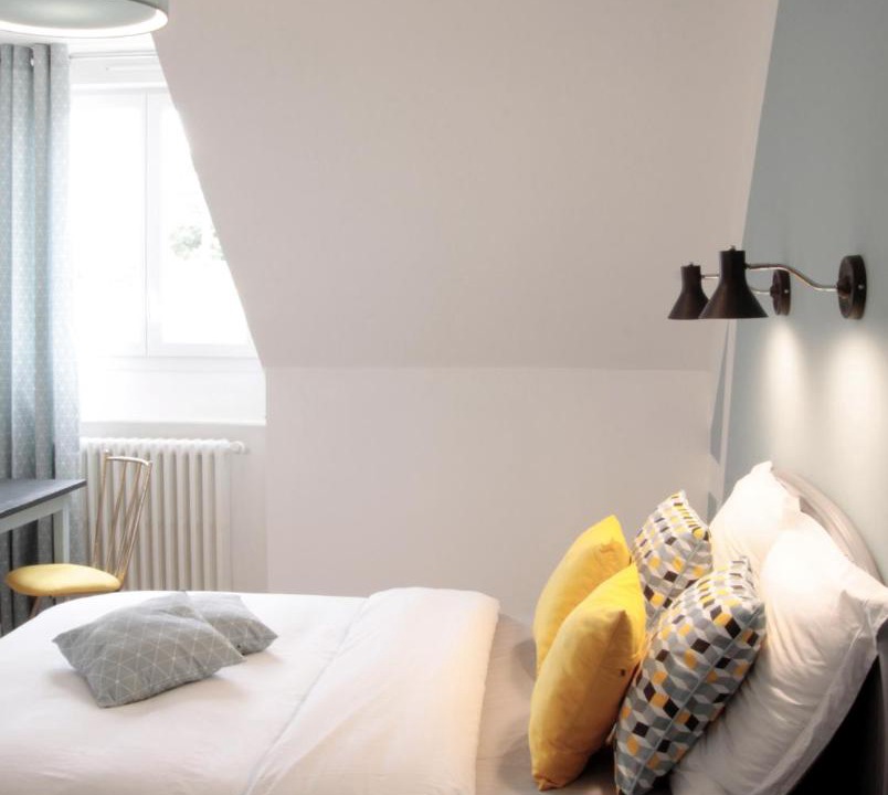 Photo of Bedroom in Lamballe