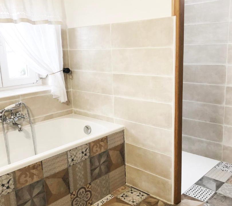 Photo of Bathroom in Lamballe