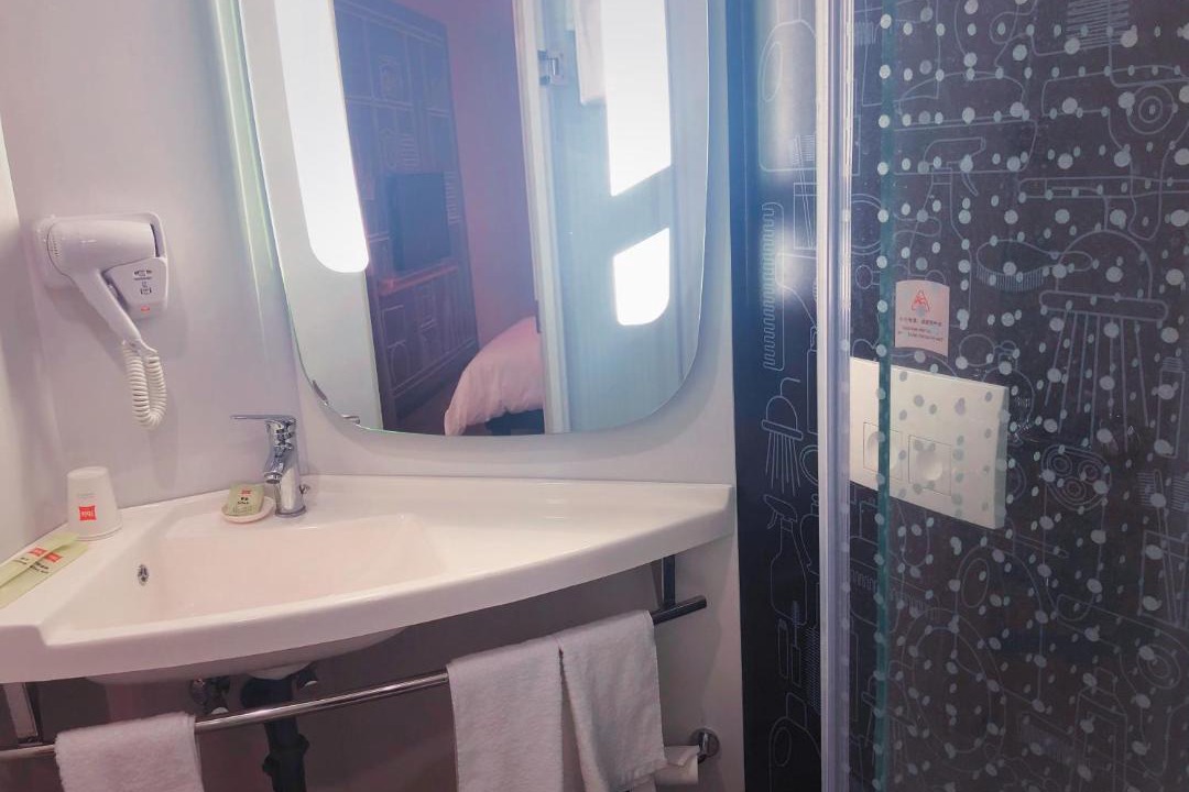 Photo of Bathroom in Jiangning
