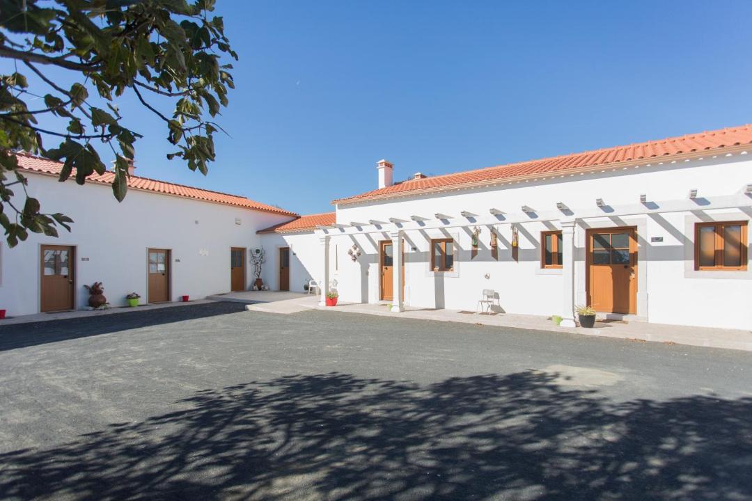 Photo of Buildings in Alcanede