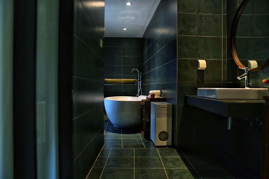 Photo of Bathroom in Guangling Qu