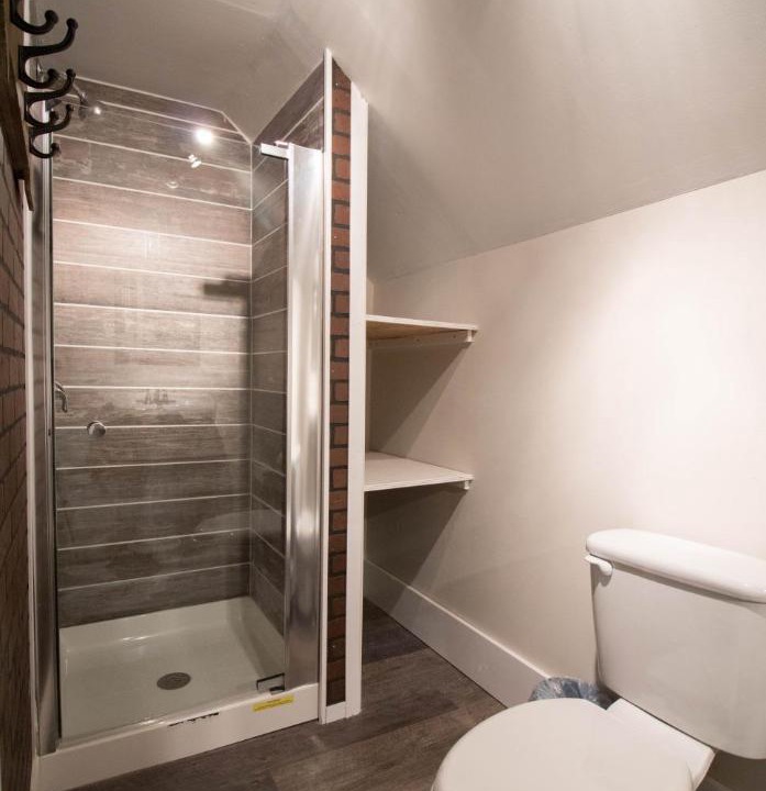 Photo of Bathroom in Dry Ridge