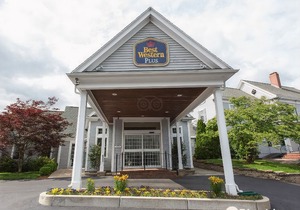 Best Western Plus Cold Spring